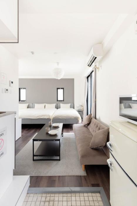 Stay 1St 505 8 min walk to Namba 13 min to Dotonbori 4 min walk to Sakuragawa Station