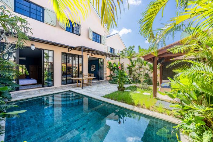 Spacious 4BR Villa Soleiadu Biru with private Pool in Kerobokan -Bali