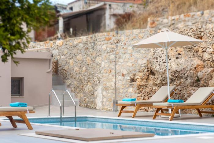 Villa Eva in Neo Chorio