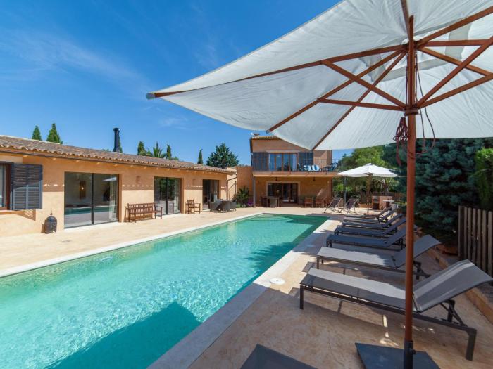 Villa Villa ES Trenc - Can Riera by PriorityVillas by Interhome