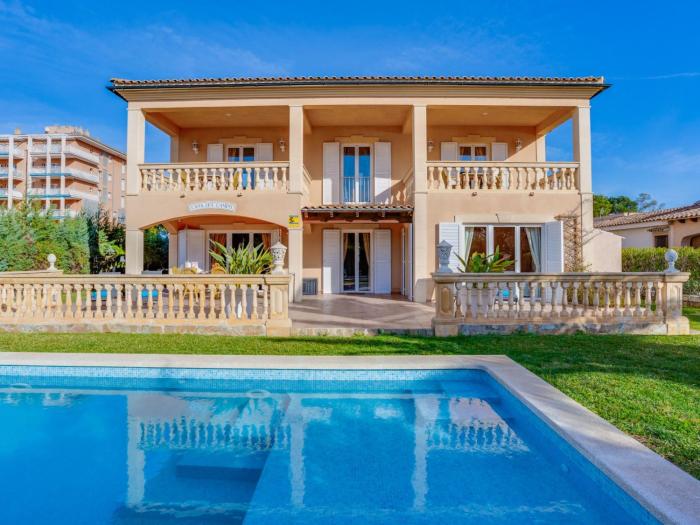 Villa Villa Lago - Aran Berna Etv-14896 by PriorityVilla by Interhome