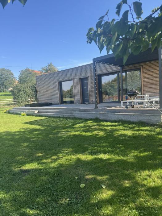 Tiny house
