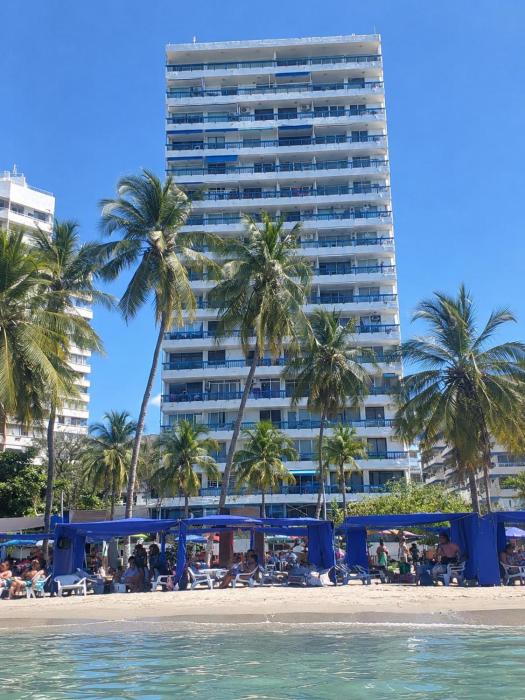 Apartamento dos balcones vista al Mar Rodadero Santa Marta