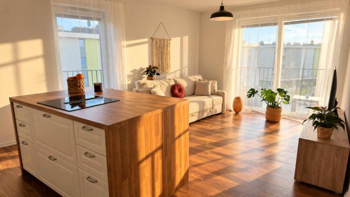 Bright & Spacious Apartment Near City & Nature