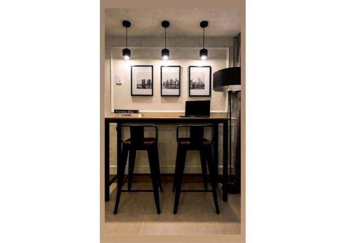 TSLs 1BR Balcony Suites near MOA & NAIA