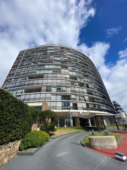 Sea View Apartment in Punta del Este Peninsula
