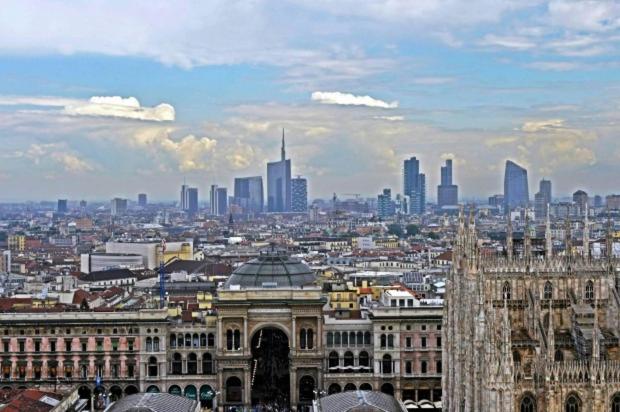 Prestige 3 bedrooms apartment in Brera