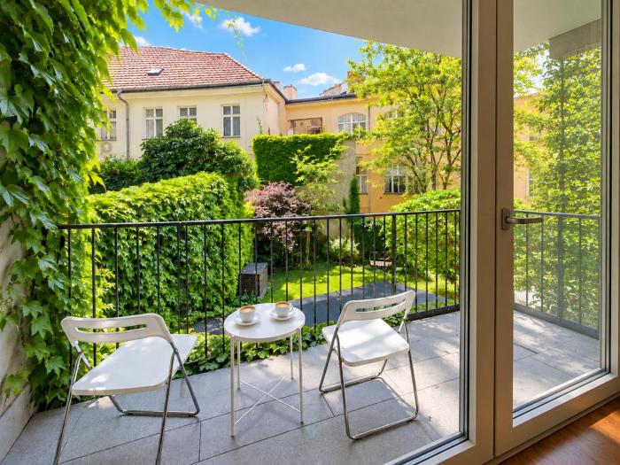 Quiet Courtyard and Parking