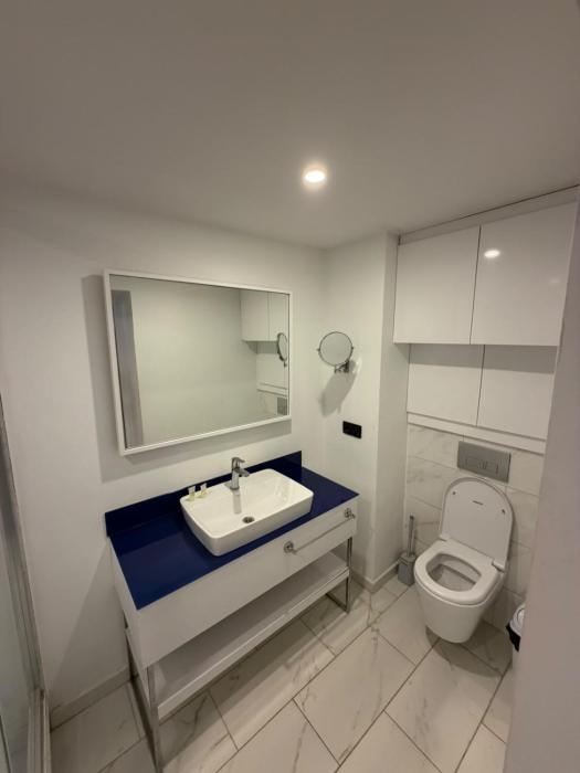 Apartment hotel