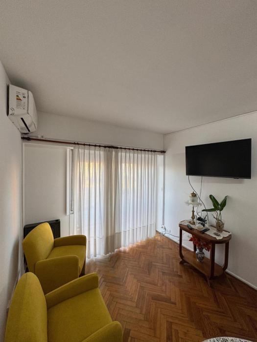 Comfortable apartment in the center for 4 people