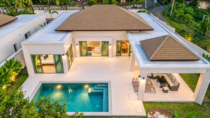 4BR Pool Villa MGM Sky 2 Near Chalong Pier