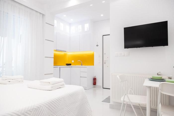 Kostas Acropolis Studio 2