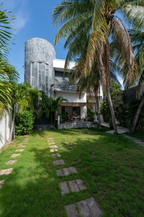Drift Diving Hostel