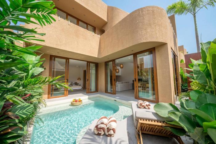 Berawa Week Villas - Modern Pool Stay Near the Ocean