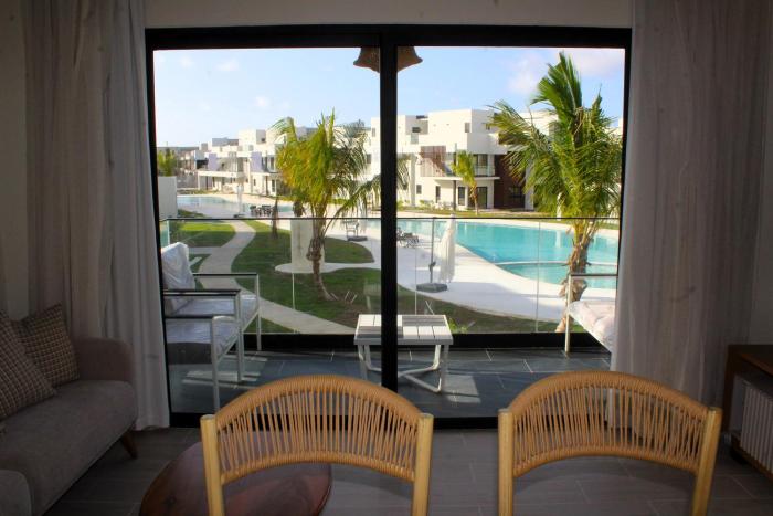 Luxury Pool Side Condo - Vista Cana