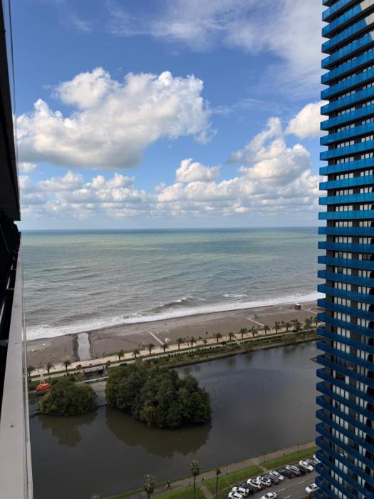 BlueWave Apartment