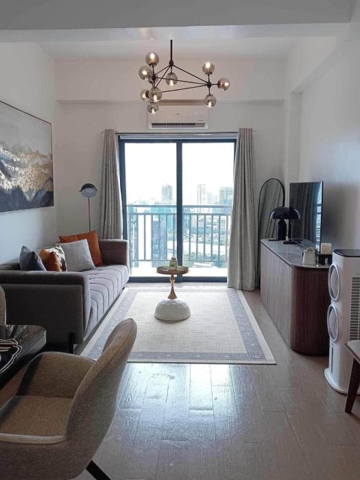 GRAND RESIDENCES 2BR AND 2 BATHS in the heart of CEBU CITY