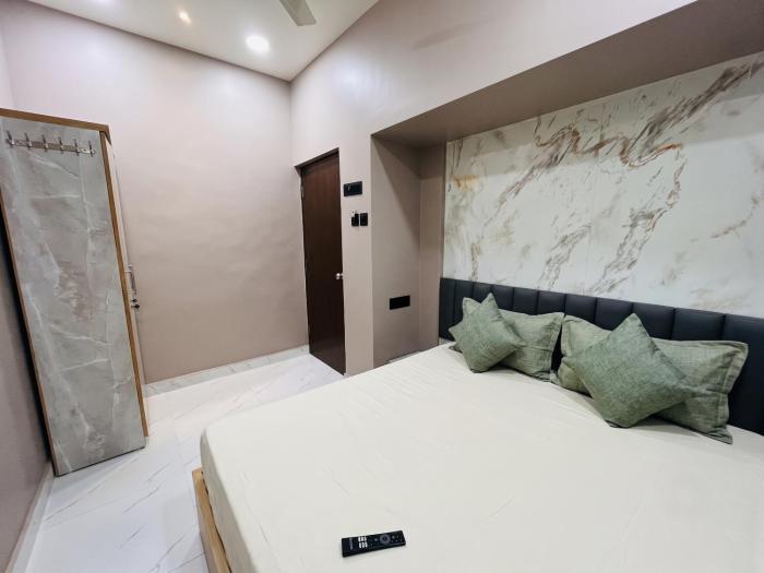 FabHotels Orlencia Comfort