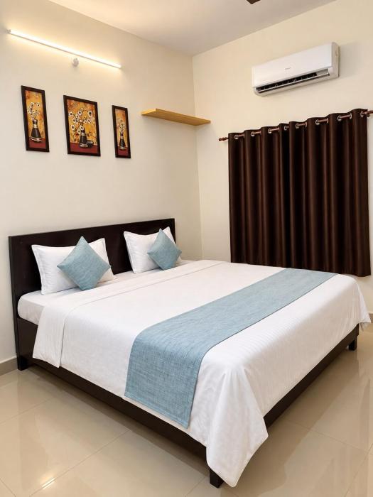 hotel new red n blue