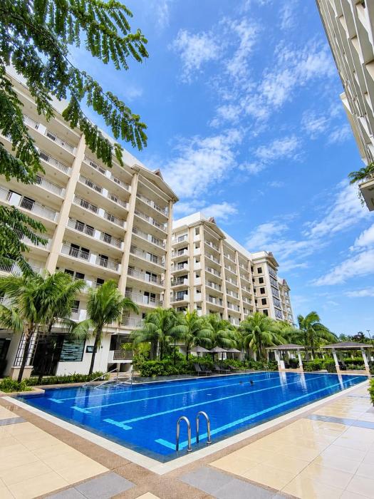 Hotel-inspired Brand New 1BR with Balcony Condotel