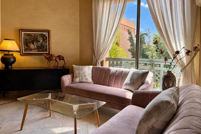 Cozy cocoon with pool view in Palmeraie Village 3