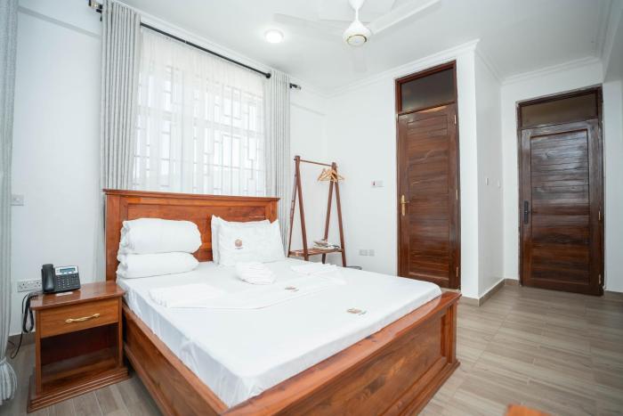 Wooden Haven Hotel