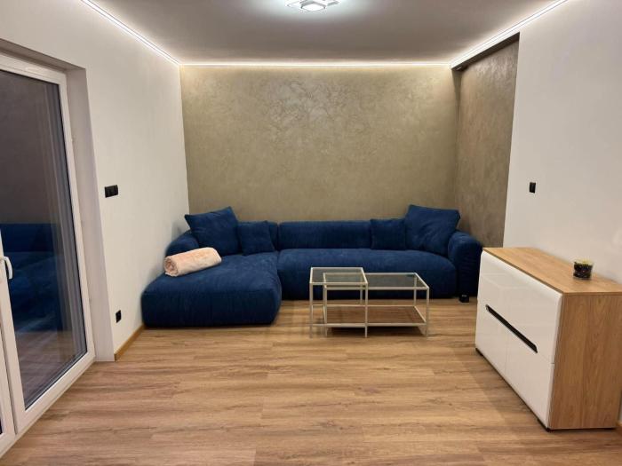 Przytulny apartament z sauną w Biernatkach Dębiecka 15 by Heyrent