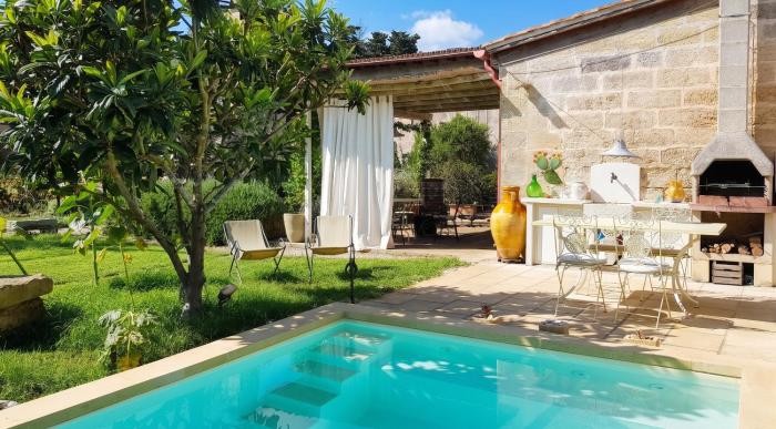 Bright Apartment in Minervino di Lecce with Shared Pool