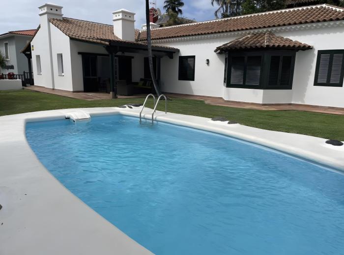 Canarian Villa With Pool