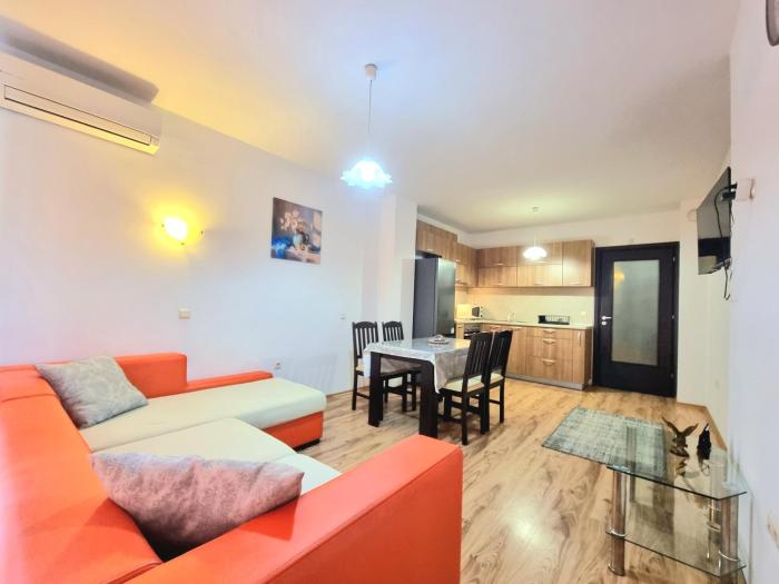 Sweet Kish One Bedroom in Zornitca