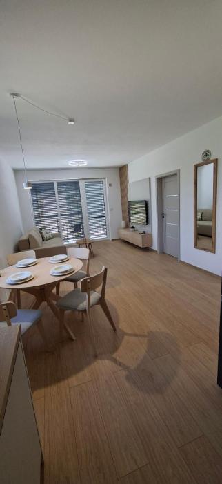 NineFine Apartment