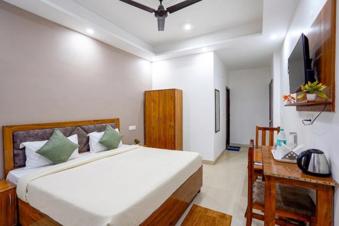 FabHotel Apsara