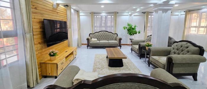 Esouthlands 9BR Villa- 11 Beds in Eldoret