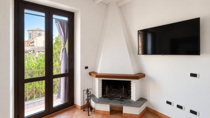 Elegantis DAlibert Suite Apartment with Private Balcony - Comfort in the Heart of Trastevere