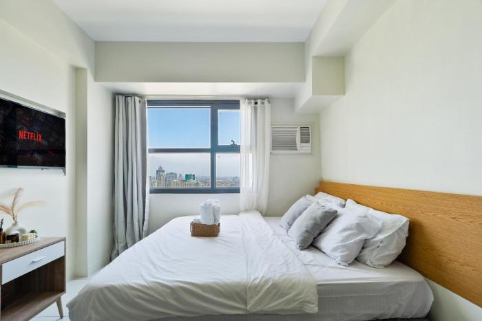 Casa Ayora Modern City Stay at Horizons 101 Cebu City