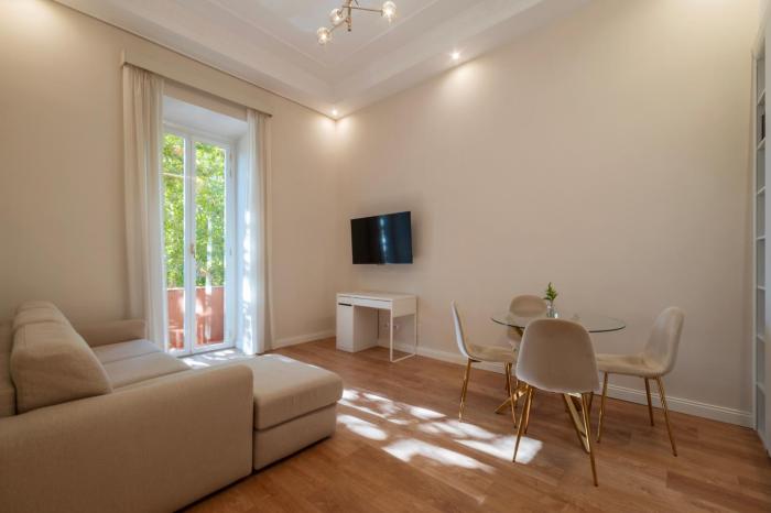 Noma 225 - 5 minutes walk from Metro Policlinico