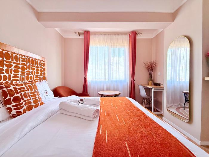 Candy Stays KE-Cozy spacious room along Ngong Rd