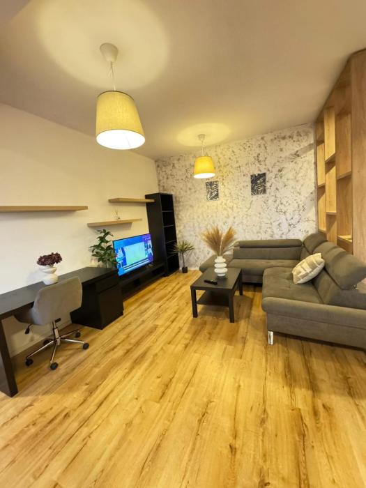 Glam Apartments Lipatti Green Edition - Parking option