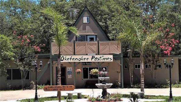 Okefenokee Pastimes Cabins and Campground