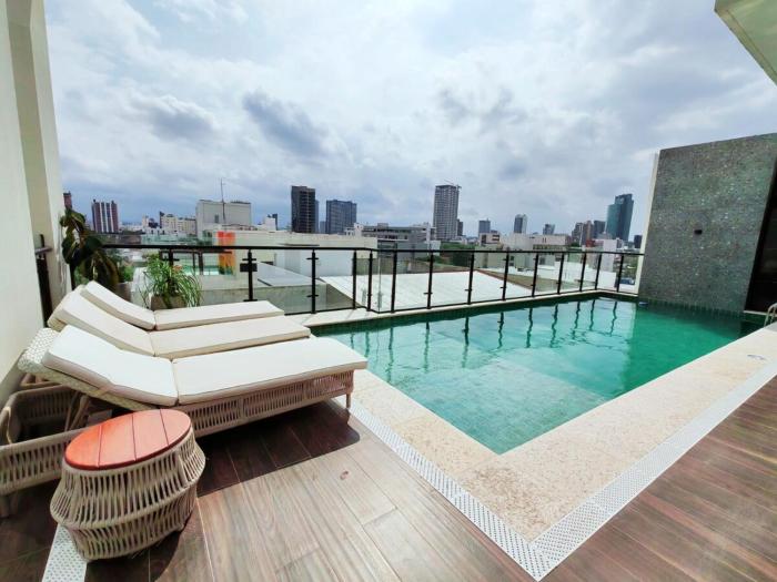 Moderno Oasis con piscina y gym en Equipetrol