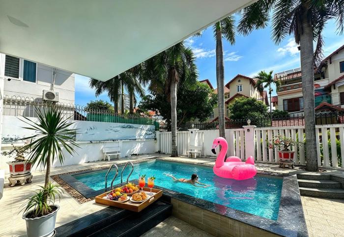 Villa Sân BBQ Rộng Khu Phương Nam