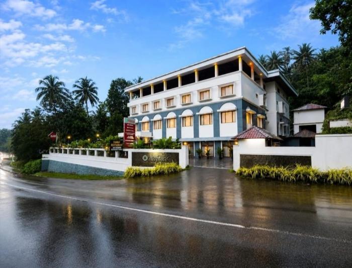 The Hotel Elegance Karuvanchal