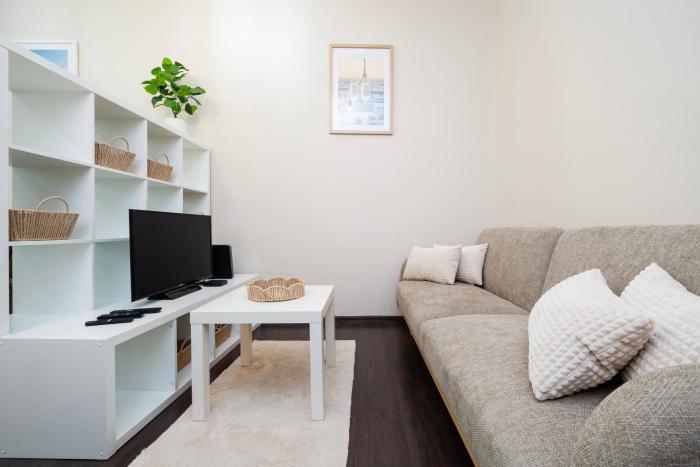 Łódź Classic Apartment by BookingHost