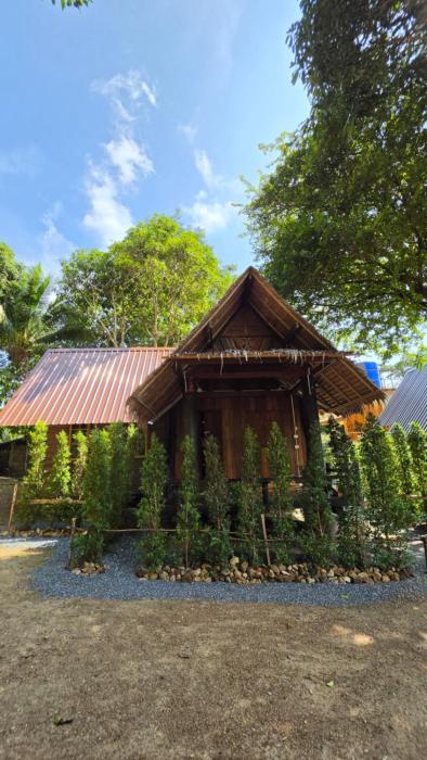 Baan Sai Pa Lee