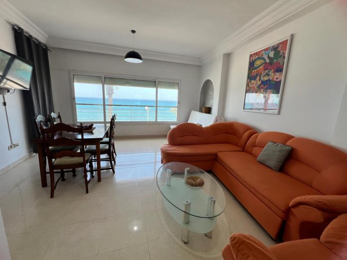 Mahdia front sea 2