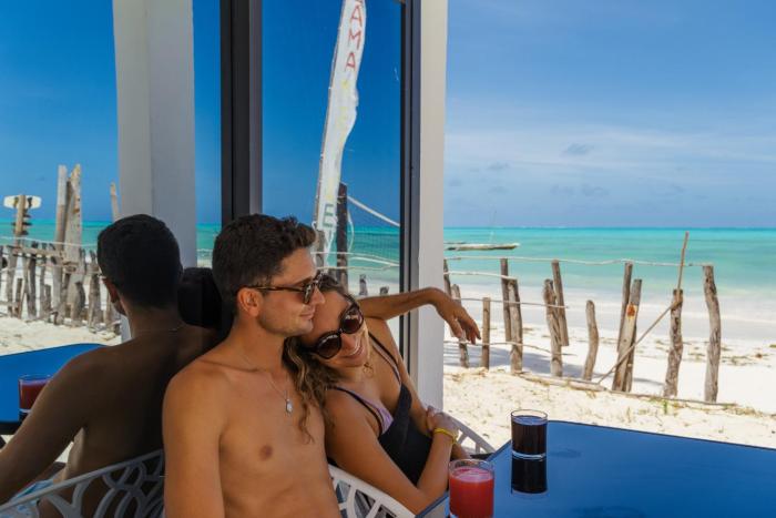ZAN Uhuru BeachInclusive