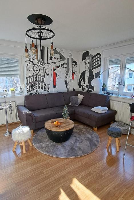Cute sunny apartment near the center