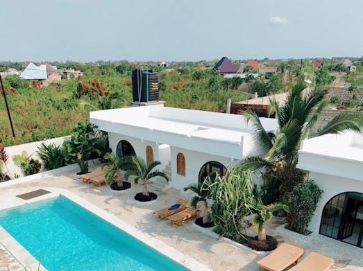 Aira Village Villa, Paje