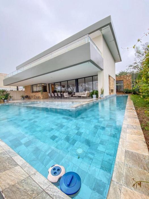 Lake View Private pool and lake views in Sanber