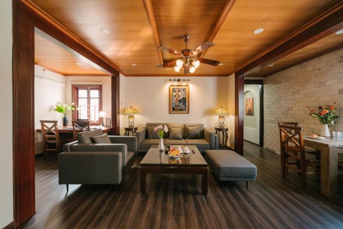 Willow Suites Old Town